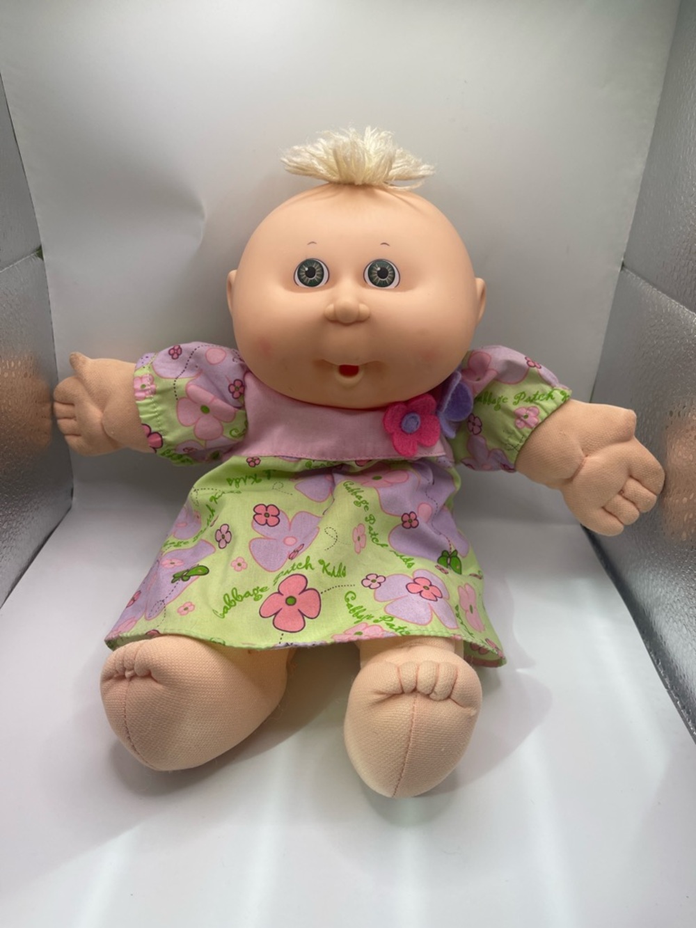 Cabbage Patch 1st Edition 1990 Preowned